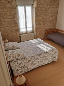LA LAUJÈRE IVIE - Gîte & Piscine privative