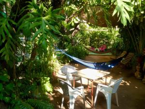 Jungle Palace by Santaella