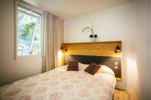 Camping 4 étoiles - Piscine - ccaaeag