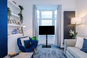 4 Bed 2 Bath Sleeps 6 Central Crewe Contractor Long Stay