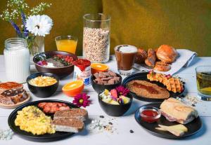 B&B HOTEL Lille Lillenium Eurasanté