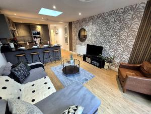 Boutique 2 Bed Bristol Abode - Parking - Garden