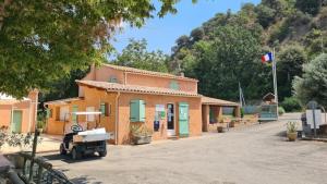 Camping 3 étoiles - Piscine - ccbaefg