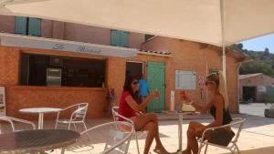 Camping 3 étoiles - Piscine - ccbaefg