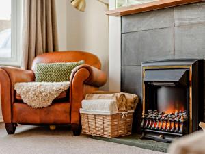 3 Bed in Keswick 95858