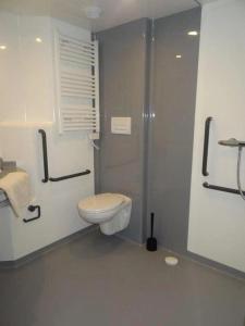 Camping 3 étoiles - Piscine - eehafa