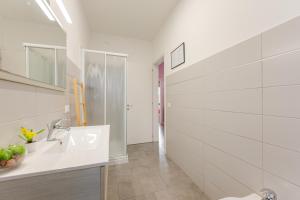 Lovely Bridge View - Near Padua City Center & Wi-Fi