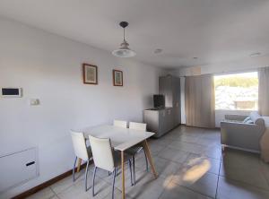 LIHUE, Monoambiente Centrico