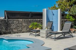 Villa Solsidan Pool, Jacuzzi, AC 15 minutes walking to Marina Rubicón