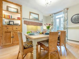 3 Bed in Keswick oc-89526