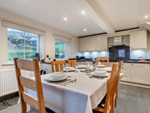 3 Bed in Penrith oc-sz247
