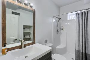 15 off Summer Special - Close to PennWest - WiFi