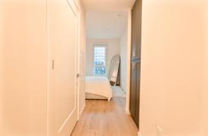 Elevated Escape Luxury 1BR in Hollywood