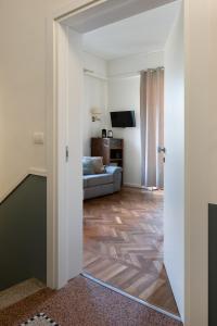 Elegant Villa With Modern Apartments in Milan - CityLife District - M1