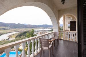 Roan Luxury Villa