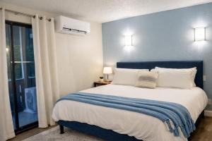 King Bed*Extensive Cleaning Protocol*Self Check-In