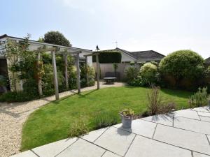 3 Bed in Swanage oc-79405