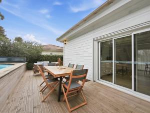 Chalet premium style californien Piscine privée Gassin St-Tropez idéal famille