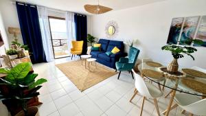 Blue Horizon By Deihu Experiencias