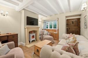 WhiskAwayHomes - HestersHouse - Luxury Cottage