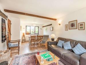 3 Bed in Dorchester oc-dc108
