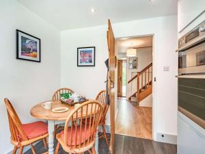3 Bed in Dorchester oc-dc108