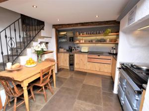 4 bed in Priestcliffe 57687