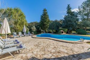 Villa Roig Petit by Vintage Travel