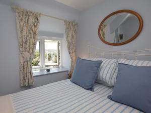 4 Bed in Dorchester oc-75851