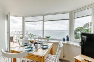 2 Bed in Torquay oc-w28110