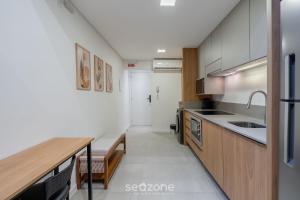 Studio moderno no Centro de Floripa CMA0101