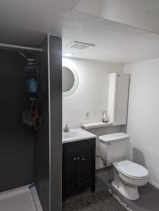 Spacious Room with Private bathroom