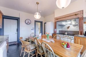 5 Bed in Keswick oc-h33619