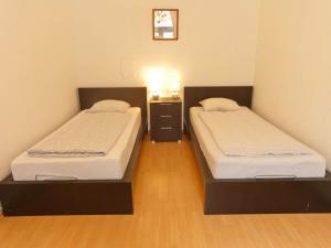 Apartment Wohnung in Fünfhaus mit Garten by Interhome