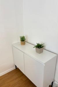 Apartment Studio in zentraler Lage - nur wenige Minuten zum See und Stadt by Interhome