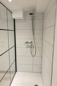 Apartment Studio in zentraler Lage - nur wenige Minuten zum See und Stadt by Interhome