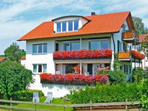 Apartment Ferien-Apartment by Interhome