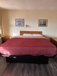 Coachman Motor Lodge