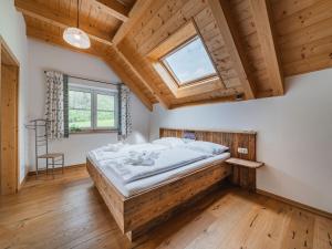 Apartment Penthouse Oberweiglhof - Dachstein West by Interhome