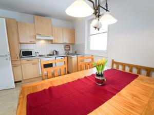 Apartment Schlafgut Küssler in Zell am See by Interhome