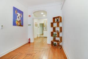 Spacious 1 bedroom apartment with a Parking Spot in Chiado