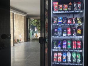 Apartamento até 8 hóspedes - uma quadra do Metrô, Ar condicionado, Wi-fi 50mps e Portaria 24h