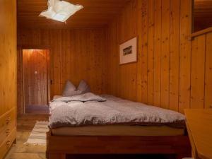 Apartment Base Camp Evolène by Interhome