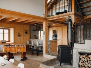 Apartment Wohnung in altem- renoviertem Bauernhaus by Interhome