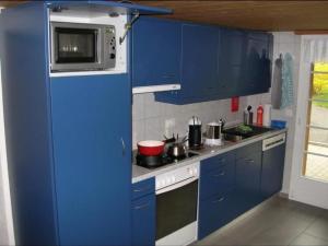 Apartment Chalet Herrschaft 4 Bett Wohnung by Interhome