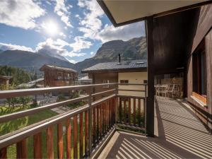 Apartment Duplex de charme im « Zermatter Chic » by Interhome