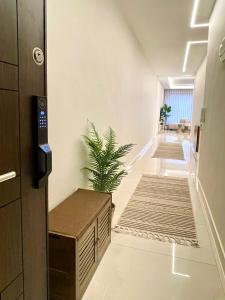 شقة فندقية فاخرة في عمان قرب طريق المطار Luxury Living Near Airport Road