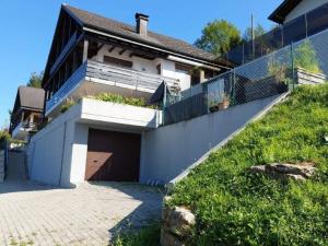 Holiday Home Villa Seelisberg mit Jacuzzi und Panoramablick by Interhome