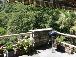 Holiday Home Chalet Mergoscia by Interhome