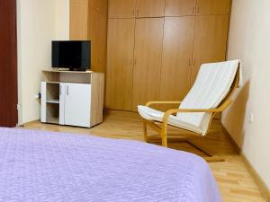 Prime Apartment Seven & Garage